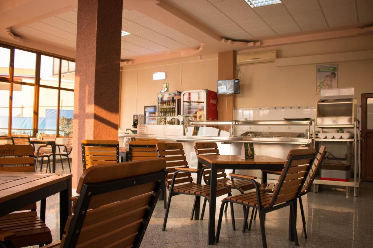 N&S Hotel Barlad Bîrlad エクステリア 写真